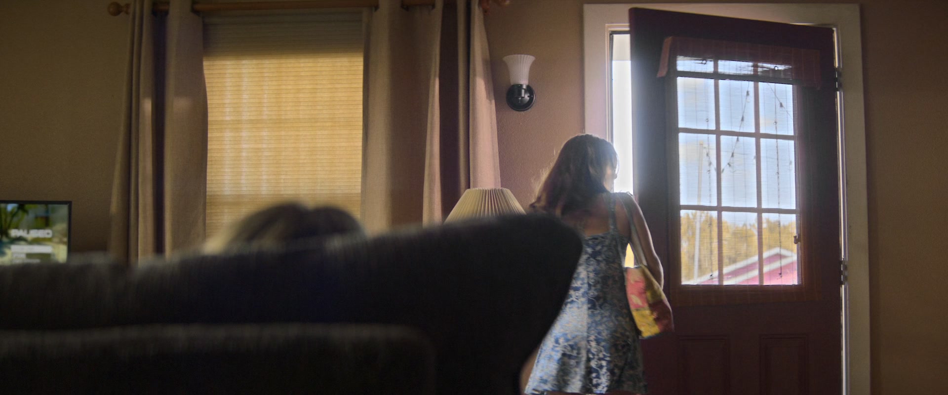 The_Act_S01E01_LaMaisonduBonReve_1080p_ASRO_001260.jpg The_Act_S01E01_LaMaisonduBonReve_1080p_ASRO_001260.jpg