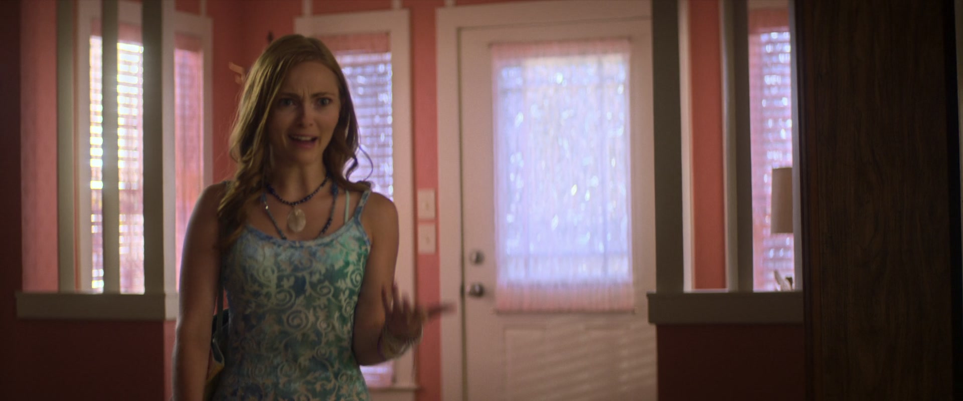 The_Act_S01E01_LaMaisonduBonReve_1080p_ASRO_001366.jpg