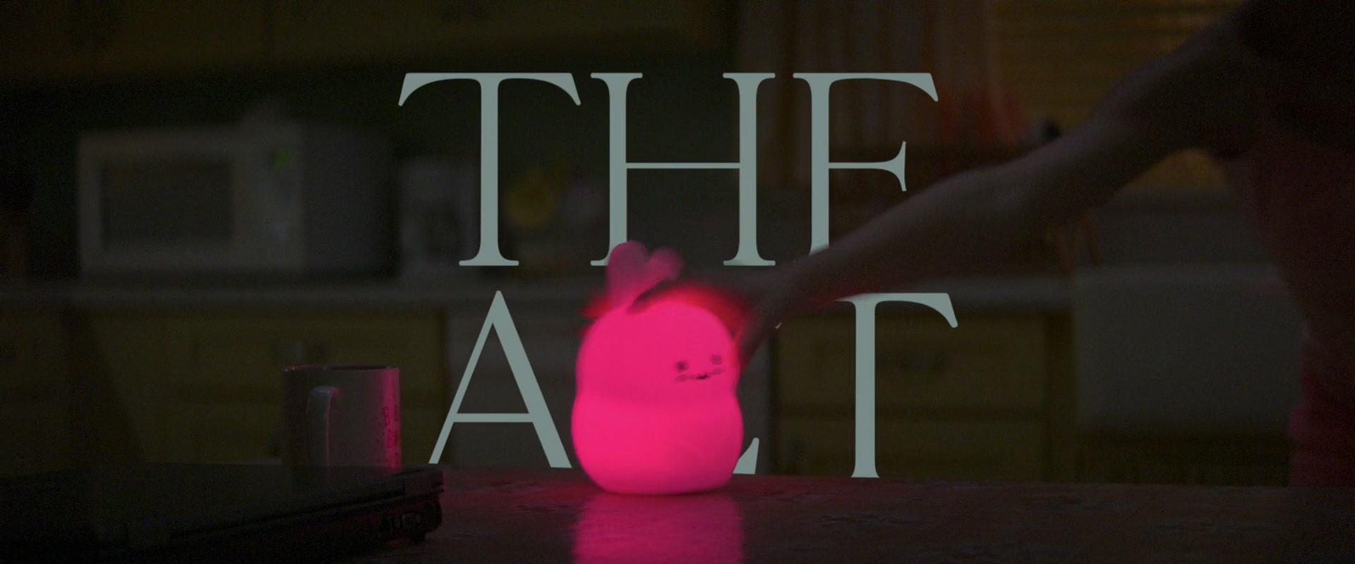 The_Act_S01E02_Teeth_1080p_ASRO_000416.jpg