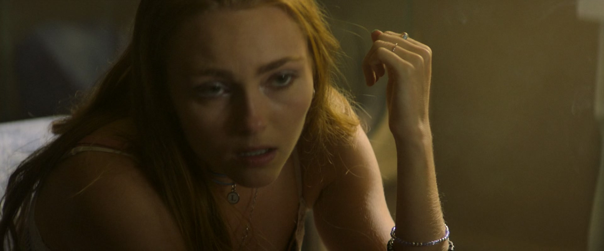 The_Act_S01E02_Teeth_1080p_ASRO_002558.jpg