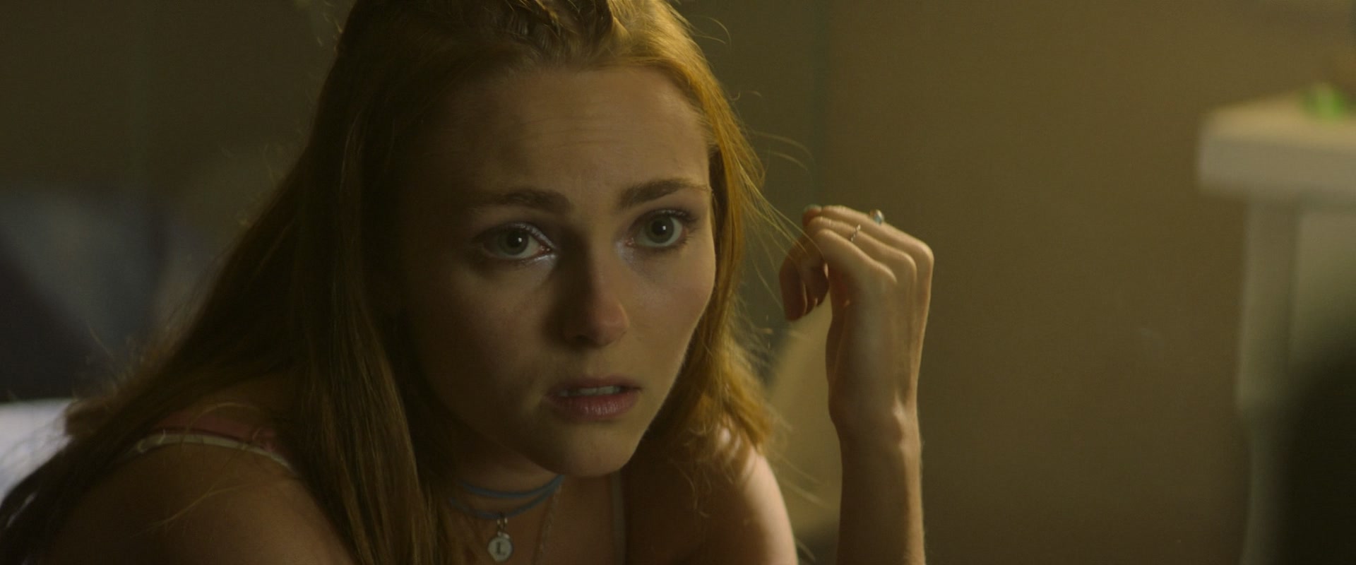 The_Act_S01E02_Teeth_1080p_ASRO_002564.jpg