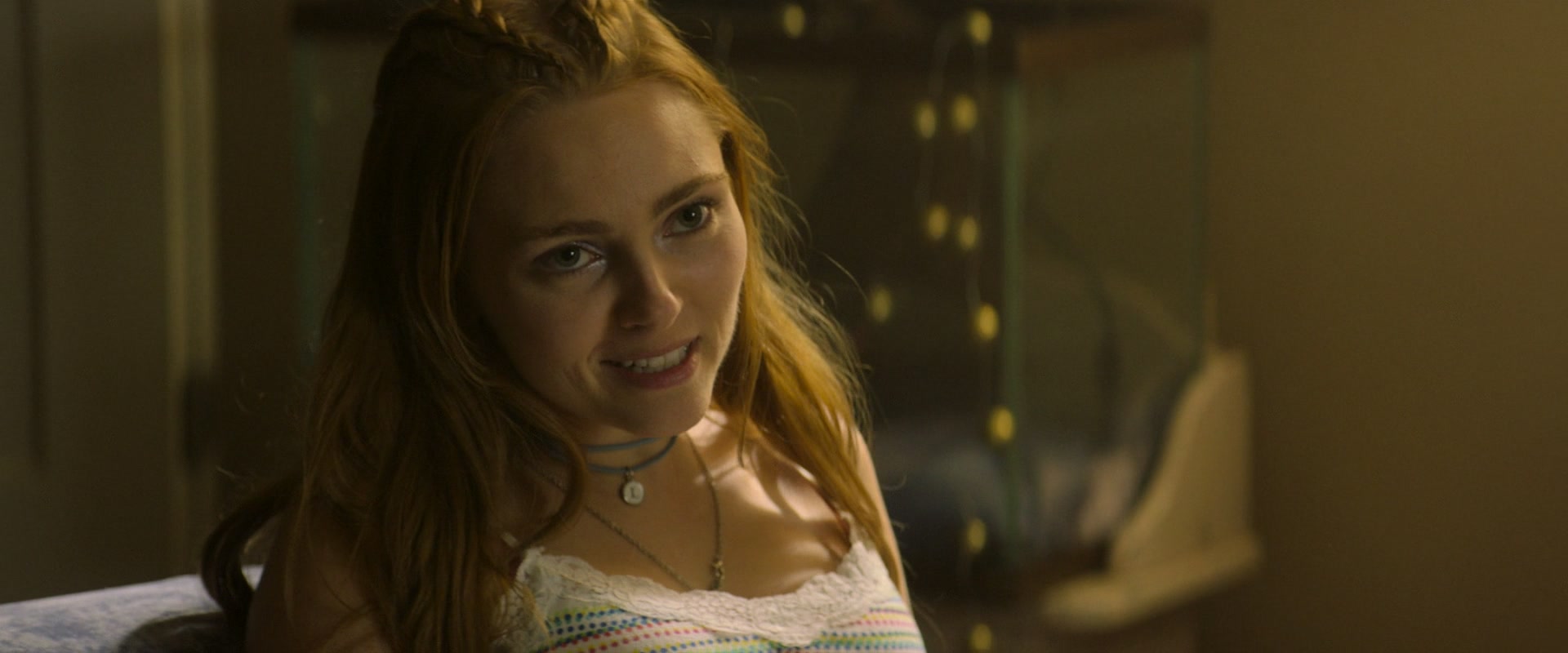 The_Act_S01E02_Teeth_1080p_ASRO_002643.jpg