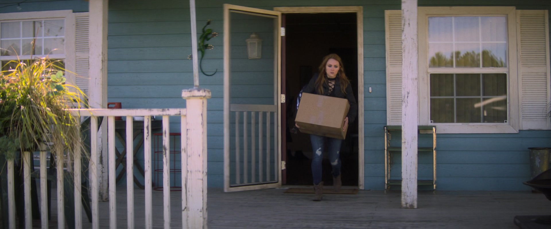 The_Act_S01E04_Stay_Inside_1080p_ASRO_003290.jpg