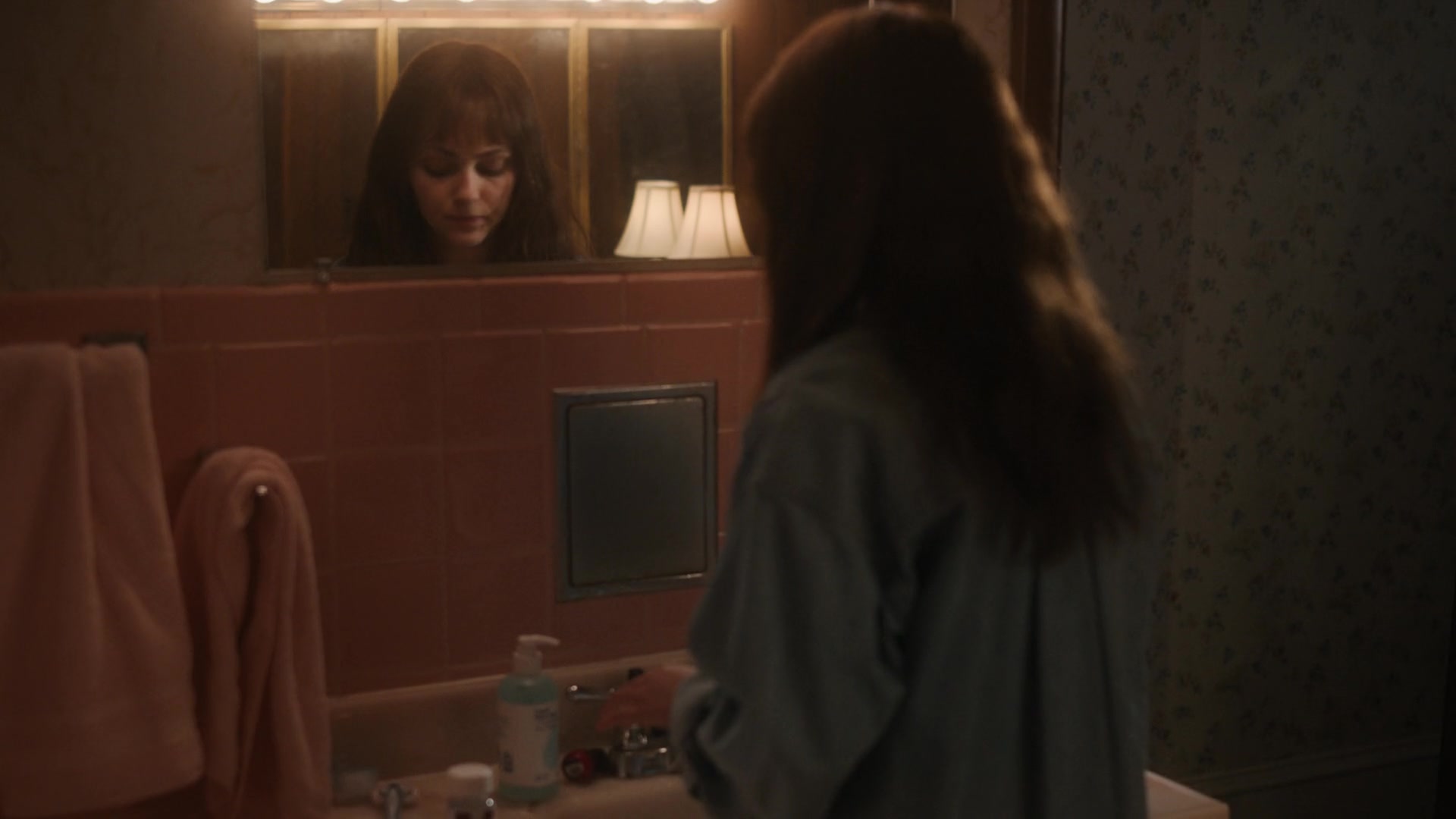 The_Expecting_S01E03_1080p_ASRO_000715.jpg The_Expecting_S01E03_1080p_ASRO_000715.jpg