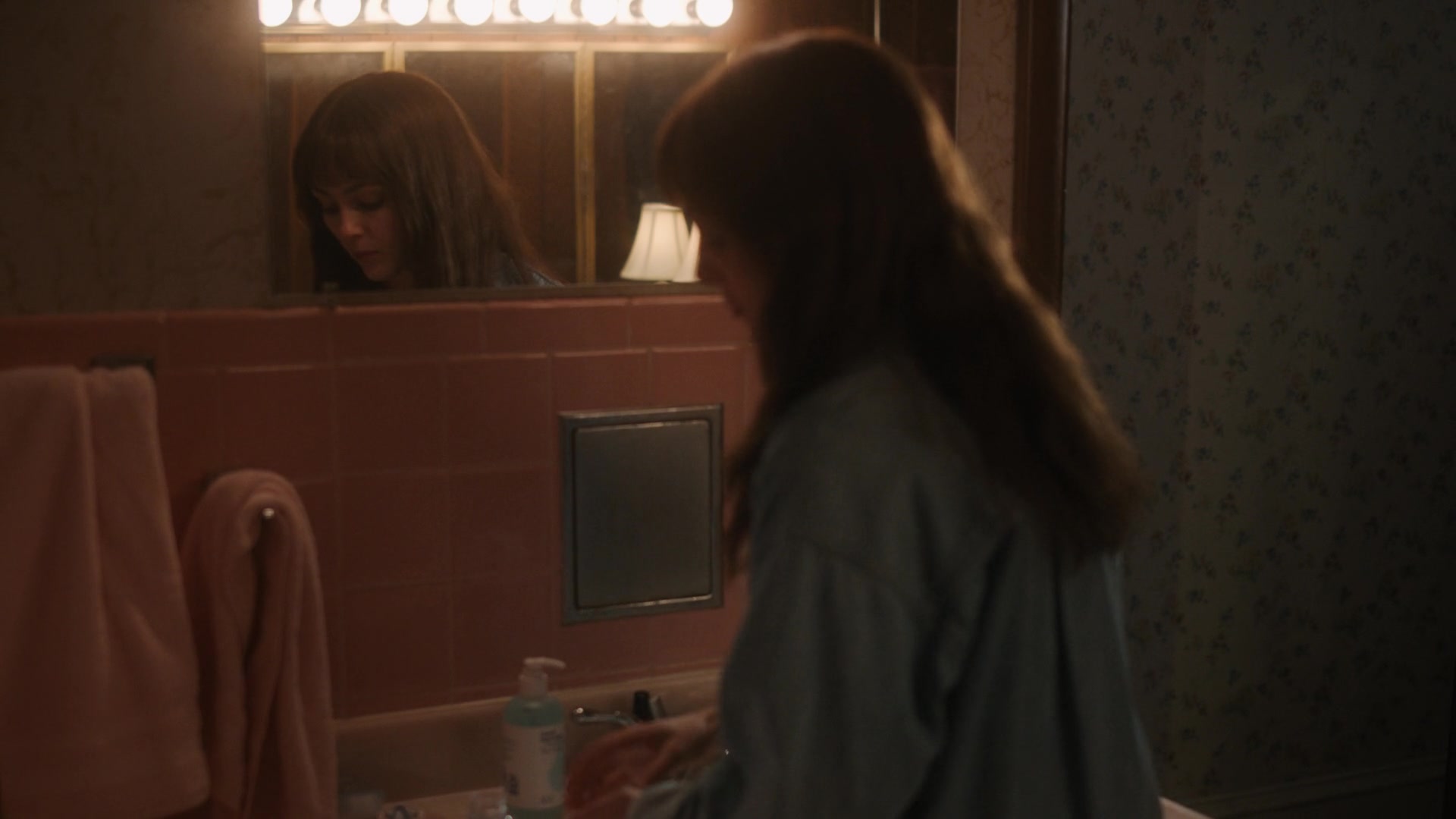 The_Expecting_S01E03_1080p_ASRO_000726.jpg The_Expecting_S01E03_1080p_ASRO_000726.jpg