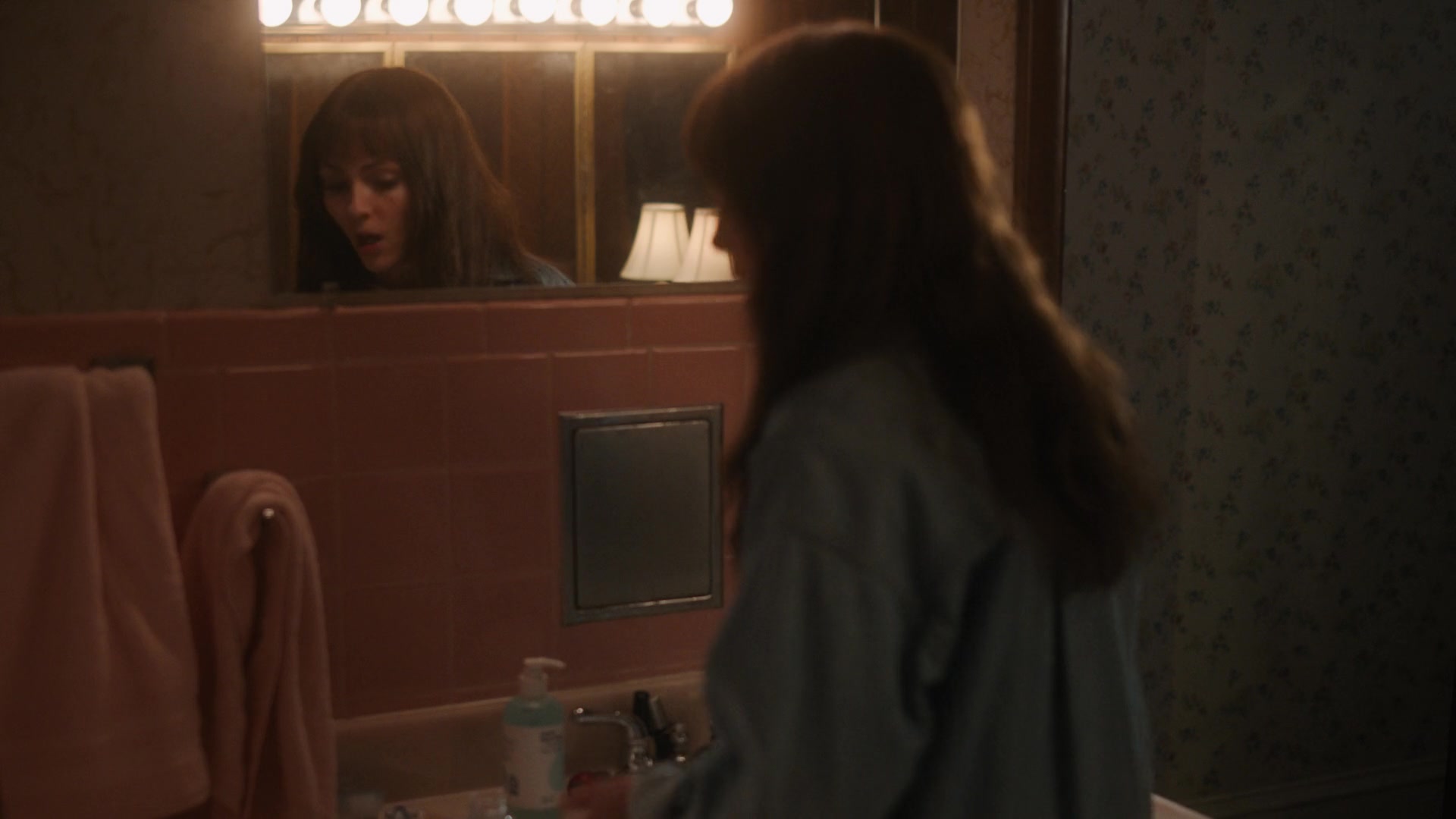 The_Expecting_S01E03_1080p_ASRO_000728.jpg The_Expecting_S01E03_1080p_ASRO_000728.jpg