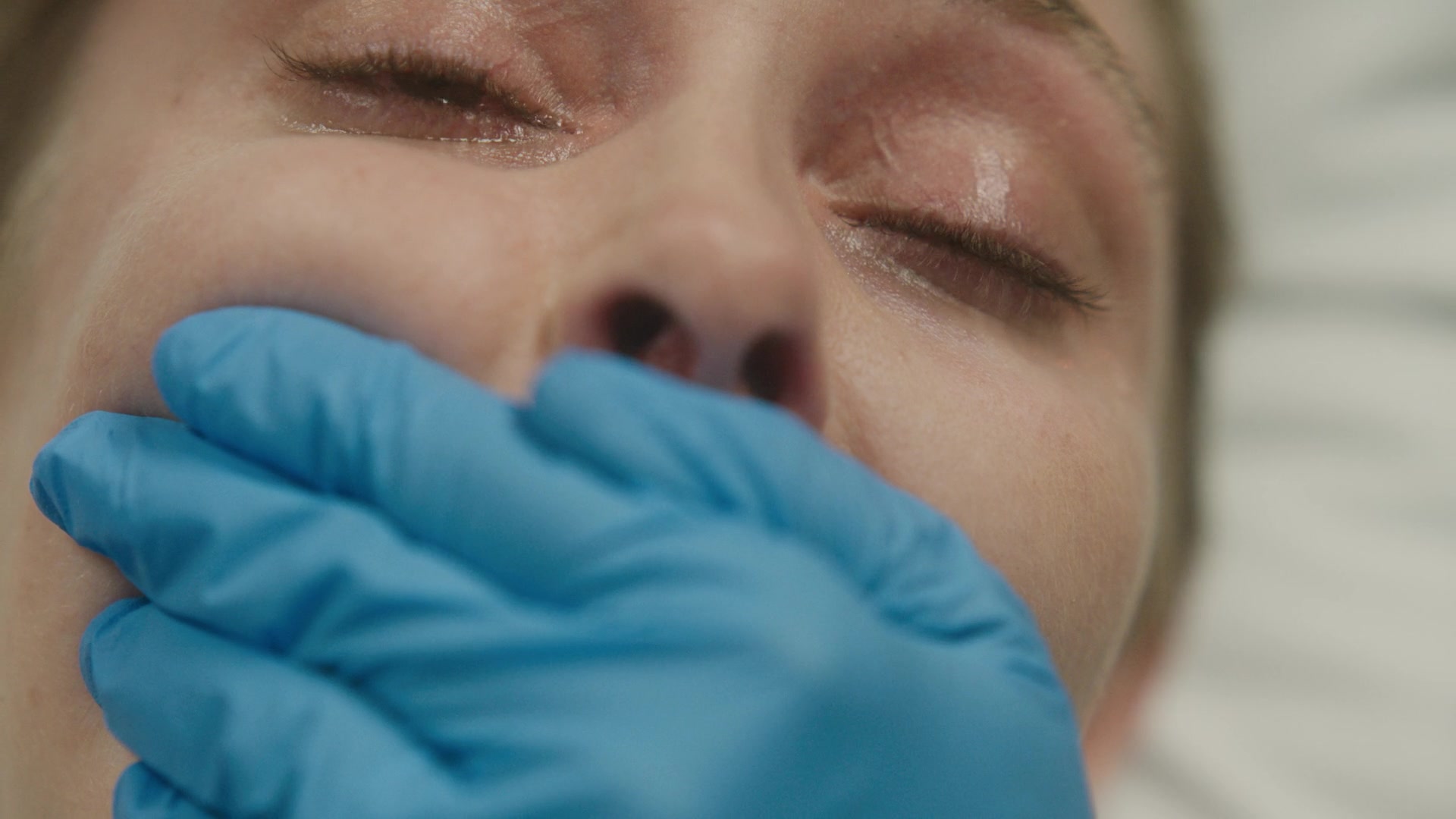 The_Expecting_S01E08_1080p_ASRO_000240.jpg