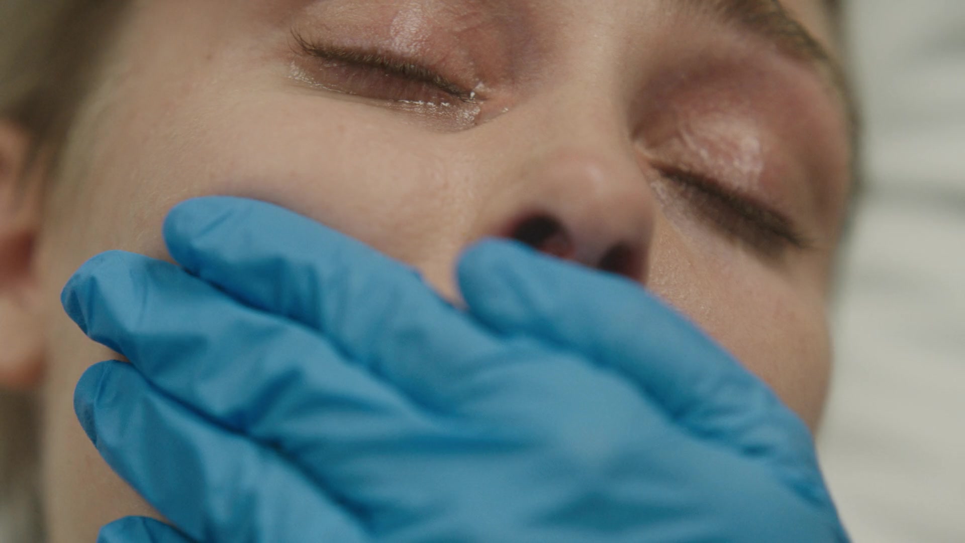 The_Expecting_S01E08_1080p_ASRO_000246.jpg