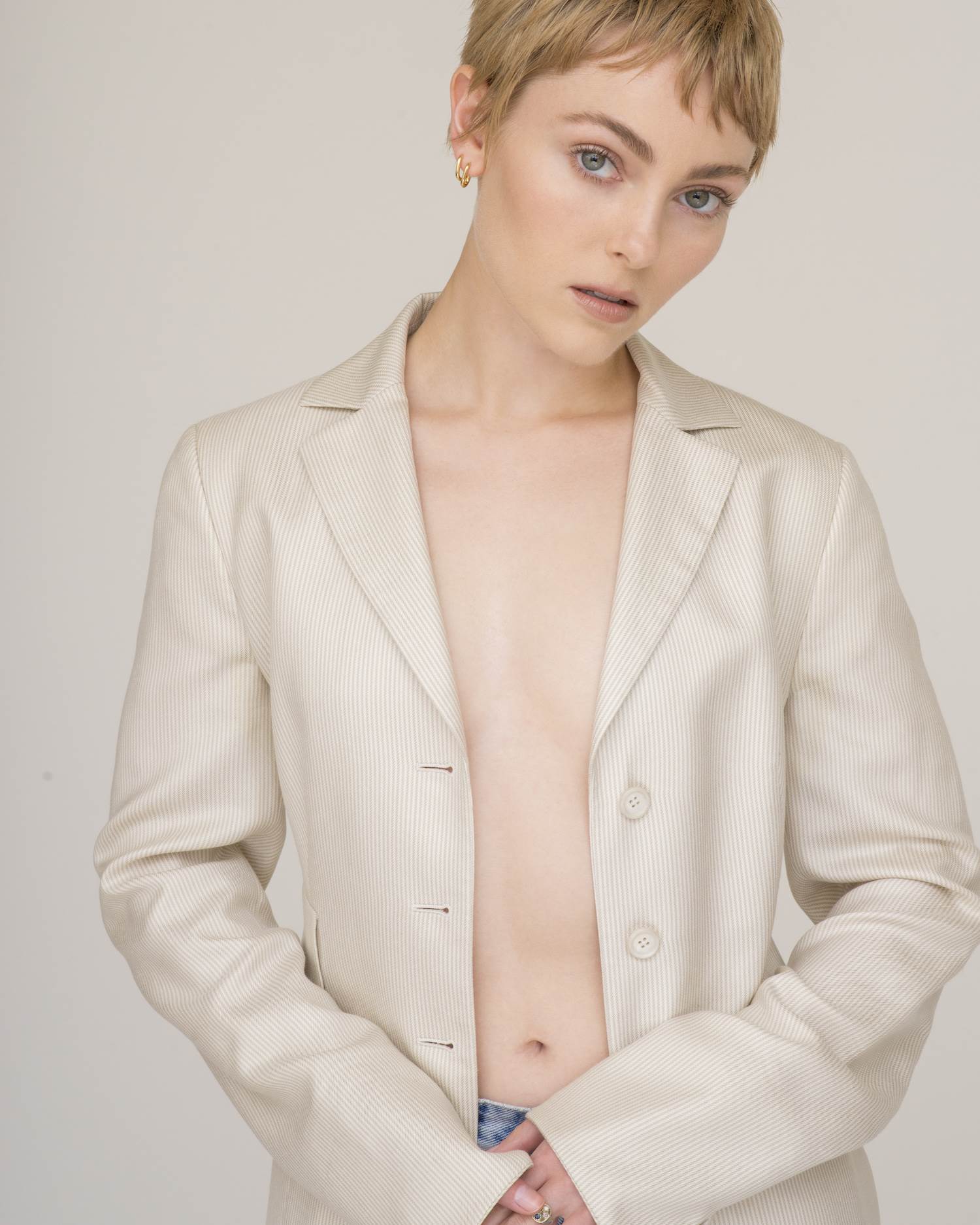 annasophiarobbonline_hungermag_28129.jpg annasophiarobbonline_hungermag_28129.jpg