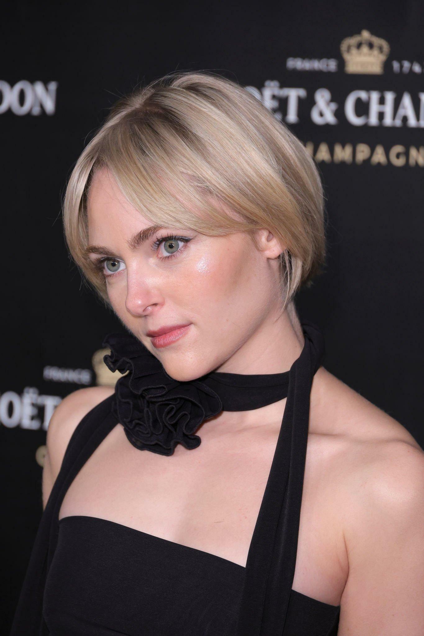 annasophiarobbonline_moetholidayseasoncelebration_28629.jpg annasophiarobbonline_moetholidayseasoncelebration_28629.jpg