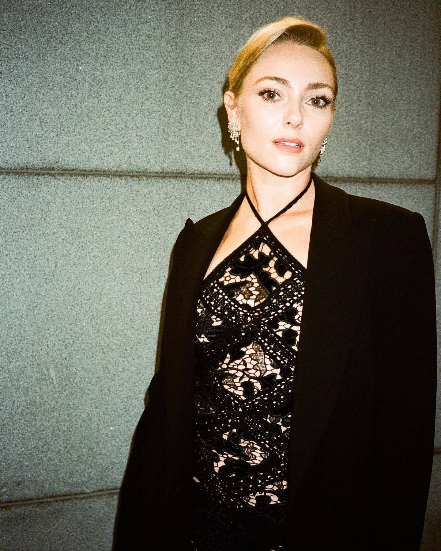 annasophiarobbonline_sarabouwman_281329.jpg