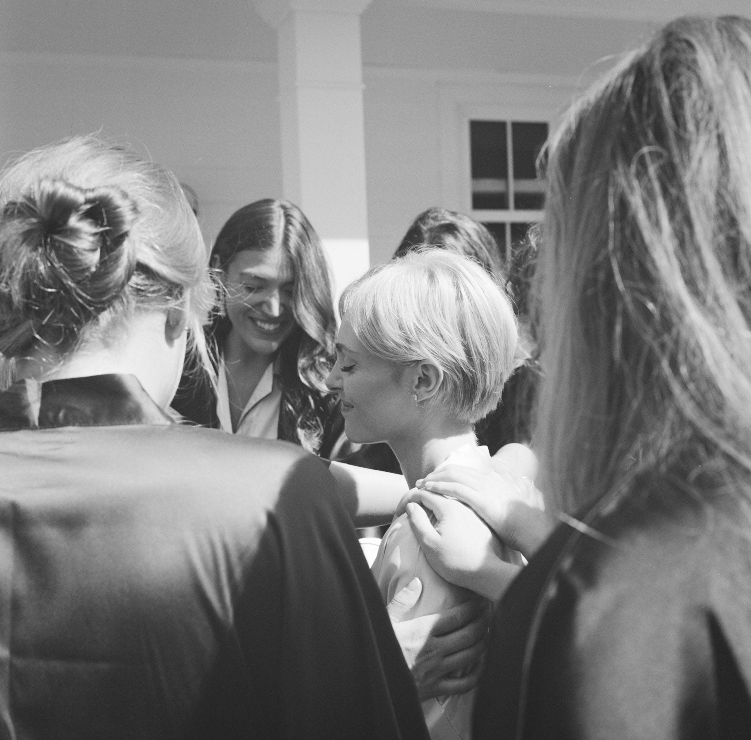 annasophiarobbonline_weddingvogue22_282729.jpg