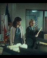 Dr_Death_S01E05_The_and_in_the_Bed_1080p_ASRO_000736.jpg