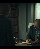 Dr_Death_S01E05_The_and_in_the_Bed_1080p_ASRO_000999.jpg