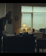 Dr_Death_S01E05_The_and_in_the_Bed_1080p_ASRO_001296.jpg