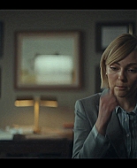 Dr_Death_S01E05_The_and_in_the_Bed_1080p_ASRO_001322.jpg