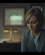 Dr_Death_S01E05_The_and_in_the_Bed_1080p_ASRO_001352.jpg
