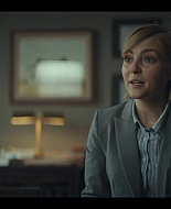 Dr_Death_S01E05_The_and_in_the_Bed_1080p_ASRO_001369.jpg