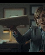 Dr_Death_S01E05_The_and_in_the_Bed_1080p_ASRO_001372.jpg