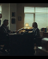 Dr_Death_S01E05_The_and_in_the_Bed_1080p_ASRO_001374.jpg