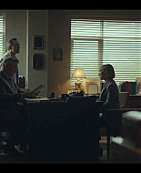 Dr_Death_S01E05_The_and_in_the_Bed_1080p_ASRO_001376.jpg