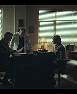 Dr_Death_S01E05_The_and_in_the_Bed_1080p_ASRO_001394.jpg