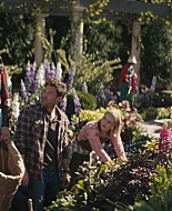 Grosse_Pointe_Garden_Society_S01E02_1080p_ASRO_005223.jpg