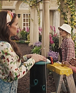Grosse_Pointe_Garden_Society_S01E05_1080p_ASRO_001042.jpg