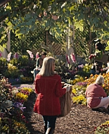 Grosse_Pointe_Garden_Society_S01E09_1080p_ASRO_000605.jpg