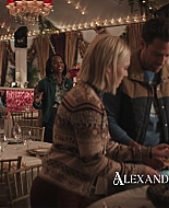Grosse_Pointe_Garden_Society_S01E11_1080p_ASRO_000395.jpg