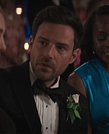 Grosse_Pointe_Garden_Society_S01E11_1080p_ASRO_003324.jpg