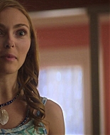 The_Act_S01E01_LaMaisonduBonReve_1080p_ASRO_001412.jpg