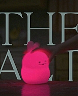 The_Act_S01E02_Teeth_1080p_ASRO_000416.jpg