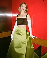 annasophiarobbonline_emmahowie_281029.jpg