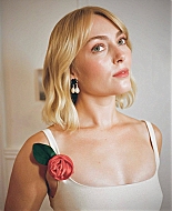 annasophiarobbonline_emmahowie_282929.jpg