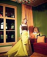 annasophiarobbonline_emmahowie_28829.jpg