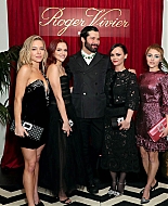 annasophiarobbonline_rogervivierdinner_28529.jpg