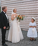 Filename=annasophiarobbonline_weddingvogue22_282029.jpg
Filesize=918KiB
Dimensions=2560x1707
Date added=Jun 03, 2026 annasophiarobbonline_weddingvogue22_282029.jpg