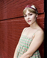 annnasophiarobbonline_baremag_281429.jpg
